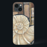 アワビ貝 iPhone 13ケース<br><div class="desc">チャリティリア・ザリスは彼女の海作品のために知られている才能のあるアーティストである。彼女のイメージは平和で穏やかリラックスで、すべての写真であなたの。この作品航海のは、アワビのシェルが中心で、タイルと美しい色のスキーム縁どが付いた作品を手に入れよう。</div>