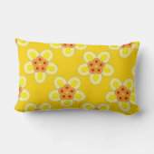 アンのタック-黄色く幾何学的な花の枕 ランバークッション (裏面)