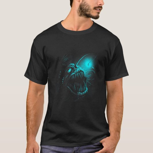 アングラーフィッシュ 深海生物 アンコウ 海洋 Tシャツ (正面)