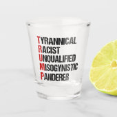 アンチおもしろいトランプのアクロスティック政治選挙 ショットグラス (正面)