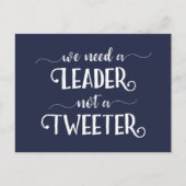 アンチおもしろいトランプの政治指導者がジョークをツイートしない ポストカード (正面)