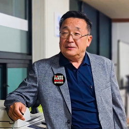 アンチトランプのフェミニズムの抗議スローガン 缶バッジ