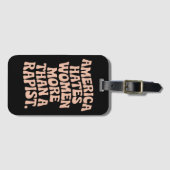 アンチトランプアンチマガプロフェミニスト活動家 ラゲッジタグ (正面横)