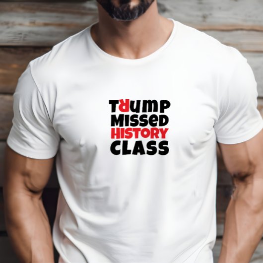 アンチトランプ学生の抗議スローガン赤 Tシャツ