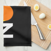 アンチトランプ – ノーペ版 キッチンタオル (四つ折り)