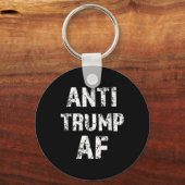アンチトランプAfおもしろい大統領を弾劾 キーホルダー (正面)