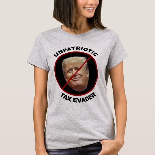 アンチトランプTシャツ非愛国的トランプ税の弾劾 Tシャツ (正面)