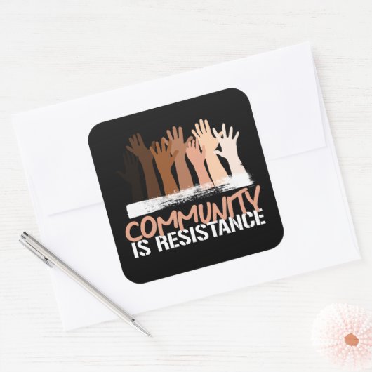 アンチ人種差別コミュニティはレジスタンス・スクエアのステッカー スクエアシール (封筒)