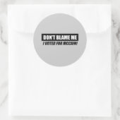 アンチ – オバマバンパーステッカー – 私は投票した私を非難しない ラウンドシール (バッグ)