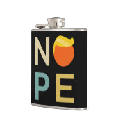 アンチ – トランプ – ノーペ版III フラスク (左)