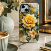 アンティークなシャビーシックな淡い黄色のバラのカスタムネーム iPhone 15ケース
