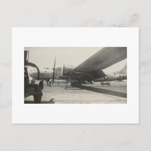 アンティークな実写の第二次世界大戦B-29爆撃機 ポストカード (正面)