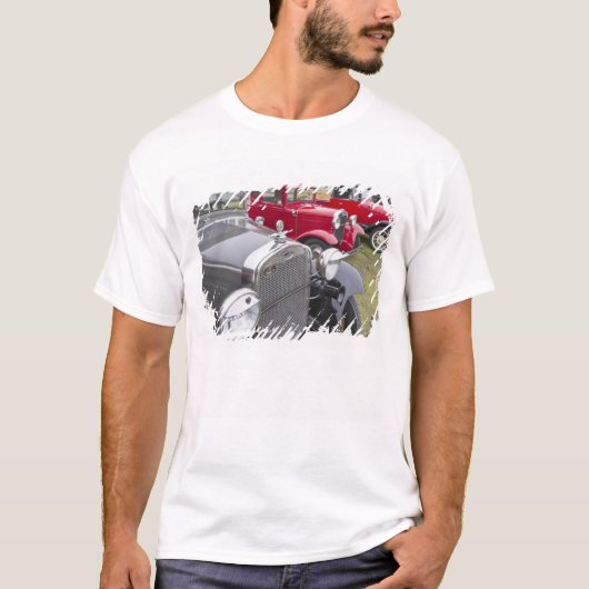 アンティークのフォード自動車 Tシャツ (正面)