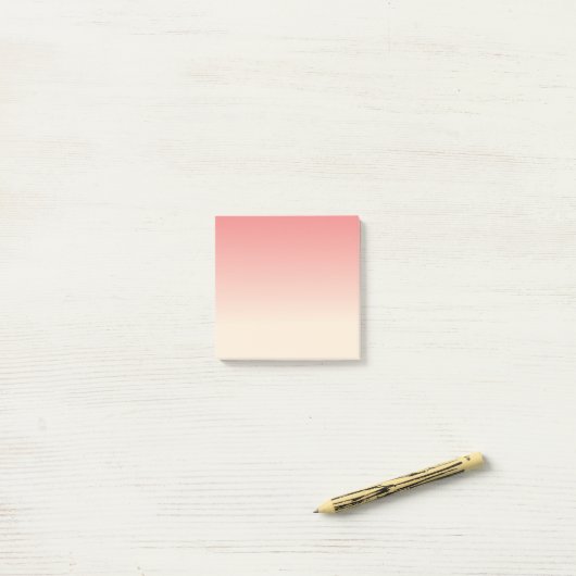 アンティークの白と明るいサンゴグラデーション色 ポストイット (デスク上)