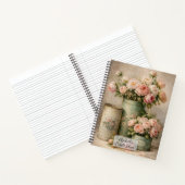 アンティークの缶に入ったヴィンテージのピーオニーの花束 ノートブック (内部)