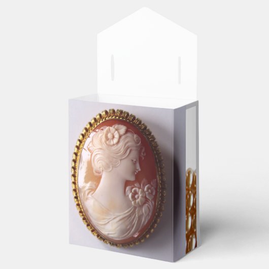 アンティークカメオと真珠 フェイバーボックス (オープン)