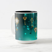 アンティークスケルトン鍵の緑の背景 ツートーンマグカップ (正面左)