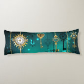 アンティークスケルトン鍵の緑の背景 ボディピロー (裏面)