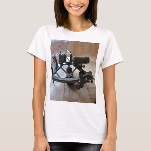 アンティークセクスタント Tシャツ (正面)