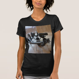 アンティークセクスタント Tシャツ