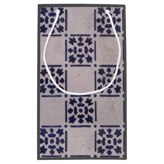 アンティークデルフトタイル青：クラシックオランダアートパターン スモールペーパーバッグ (裏面)