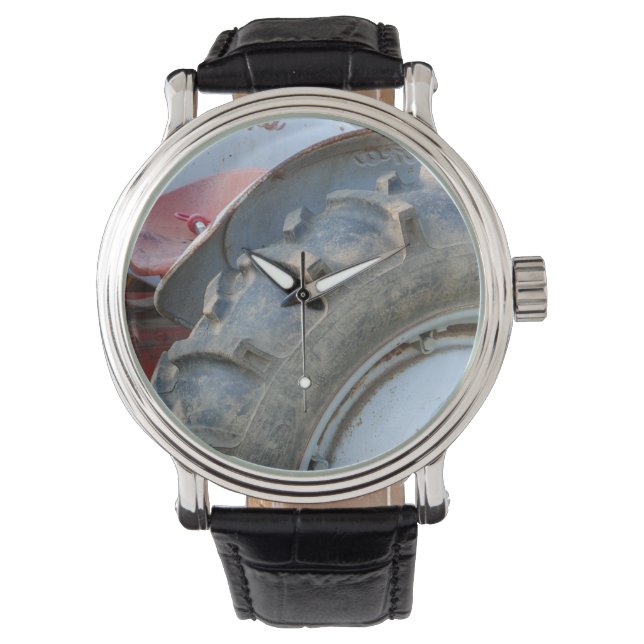 アンティークトラクター 腕時計 (正面)
