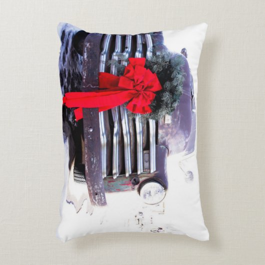 アンティークトラックとフェスティバルクリスマスリース アクセントクッション (正面(垂直))