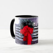 アンティークトラックとフェスティバルクリスマスリース マグカップ (正面左)
