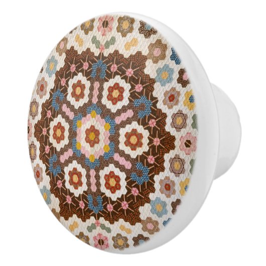 アンティークハニカムキルトパターン – フォークアートクレフティ セラミックノブ (右)