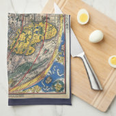 アンティークハート形の世界地図by Peter Apian 1520 キッチンタオル (四つ折り)