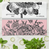 アンティークパッションフラワー – あなたの選択文字ピンク キッチンタオル (折り畳み)