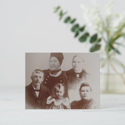 アンティークファミリーコラージュフォトB&Wイメージ ポストカード (スタンド正面)