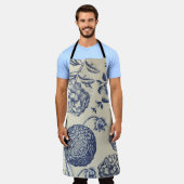 アンティークブルーフラワープリントフローラ エプロン (着用した状態)