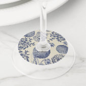 アンティークブルーフラワープリントフローラ ワイングラスタグ (クローズアップ)