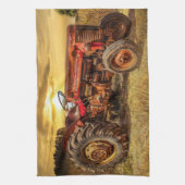 アンティークレッドトラクターファームトラクターヴィンテージトラクター キッチンタオル (縦)