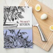 アンティークローズブッシュ – あなたの選択の文字ペリウィンクル キッチンタオル (四つ折り)