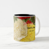 アンティークヴィンテージレッドホワイトピンクイエローローズ ツートーンマグカップ (正面右)