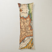 アンティーク古いインスパイア地図(2) ボディピロー (裏面 (縦))