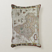 アンティーク旧世界地図アフリカbyブラウ， c.1635 アクセントクッション (正面(垂直))