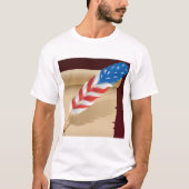 アンティーク紙に羽根ペンで愛国心を綴る Tシャツ (正面)