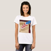 アンティーク紙上の愛国的な書記羽根 Tシャツ (正面フル)