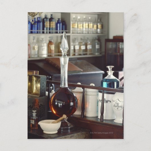 アンティーク薬局ボトル ポストカード (正面)