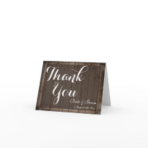 アンティーク調の木製素材を使った、結婚式のお礼状カード