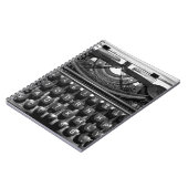 アンティーク60s rで使用される古いタイプライター ノートブック (左側)