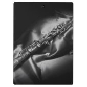 アンティーク·クラリネット·スチルライフB&W クリップボード (裏面)