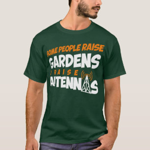 アンテナ・ハム・ラジオ・ギフトを調整する無線操作者(1) Tシャツ