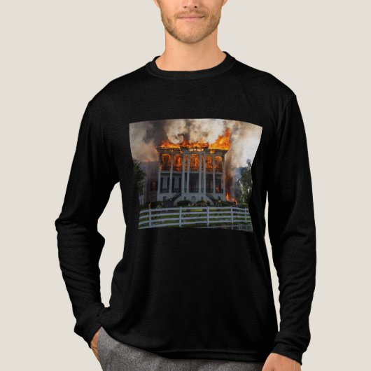 アンテベラムマンション | ファイアー噴火ノットウェイリゾート トライブレンドＴシャツ (正面)