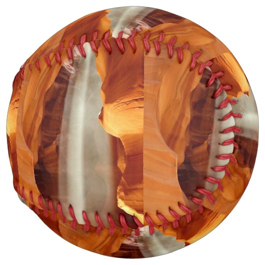 アンテロープキャニオン ソフトボール (正面右)