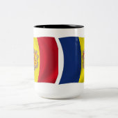 アンドラの国旗マグカップ ツートーンマグカップ (中央)
