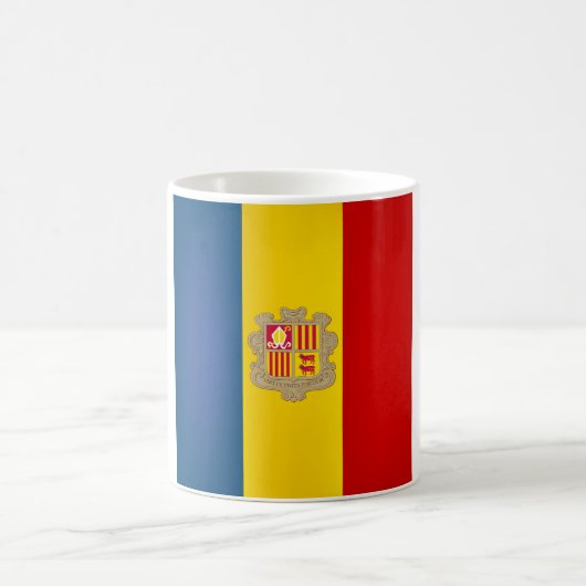 アンドラカッコいい国旗のコーヒーマグ コーヒーマグカップ (中央)